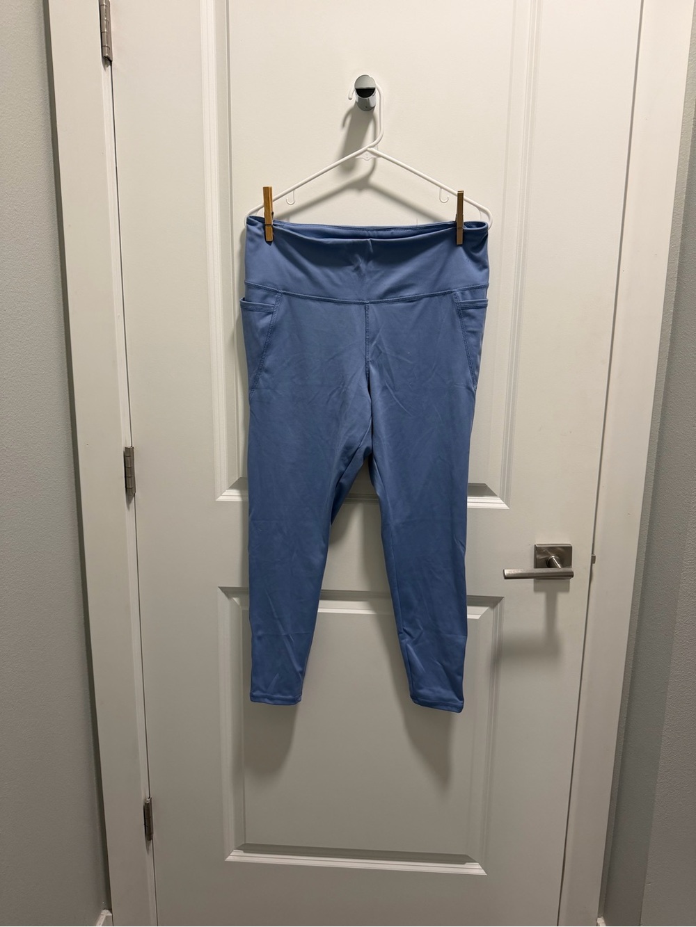 Danskin Light Blue Stretch Workout Leggings